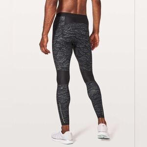 Lululemon Surge Light Tight 27" Tiger Camo Multi Black Size Small
